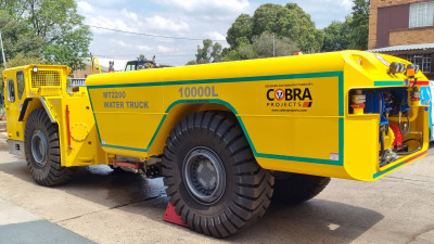10 000 L Truck
